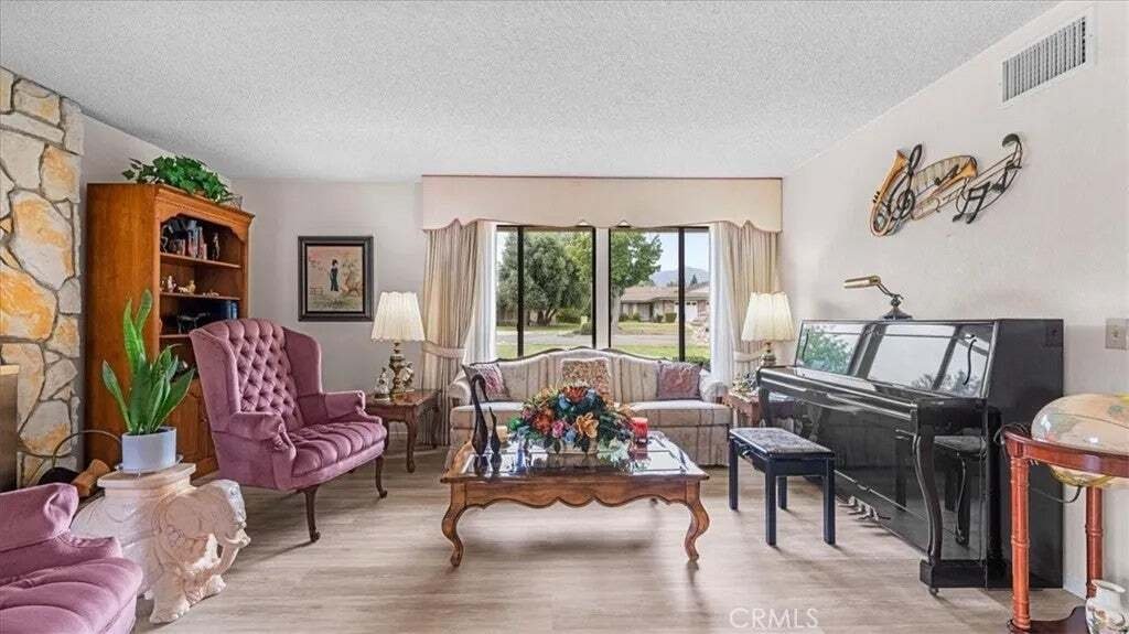 House in Claremont, California, United States 3 - 18584614