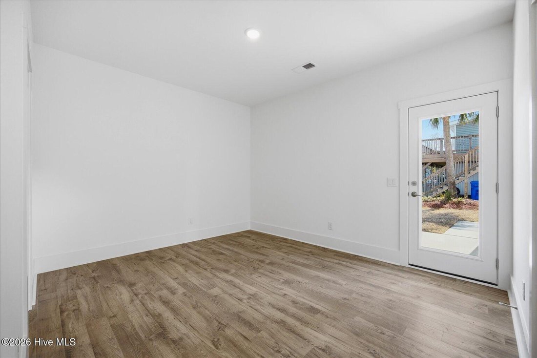 Townhouse in Carolina Beach, North Carolina, United States 5 - 18584693