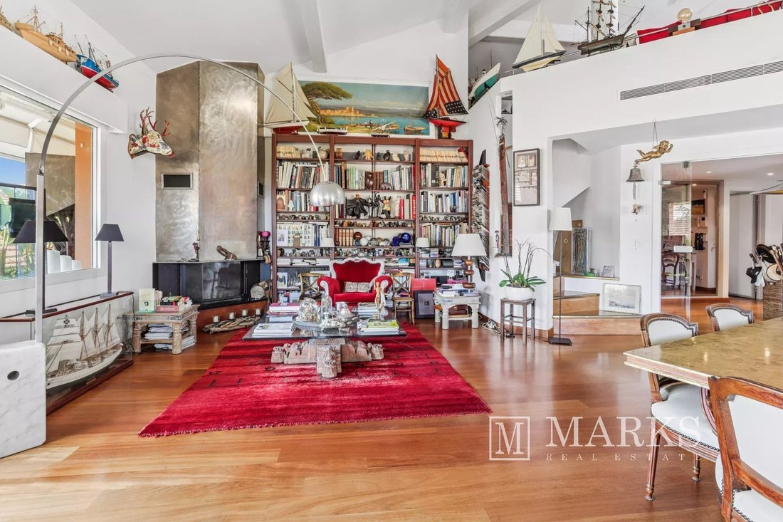 Appartement à Le Port, Nice, France 1 - 18582413