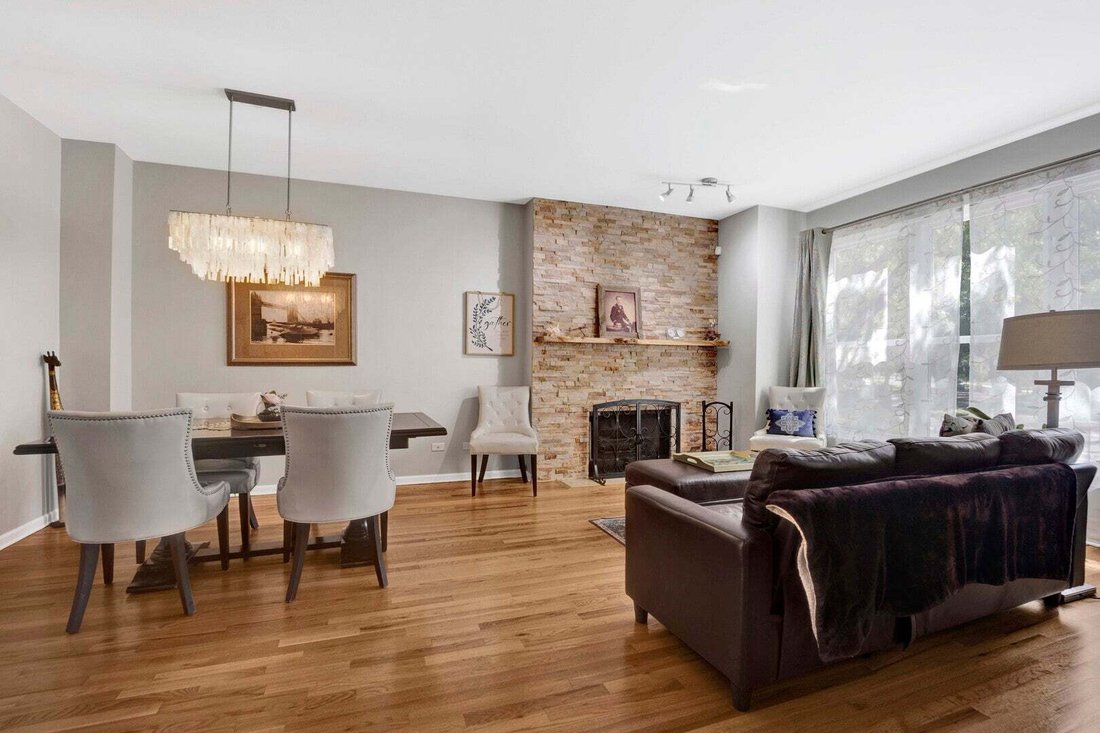 Townhouse in Chicago, Illinois, United States 2 - 18582023