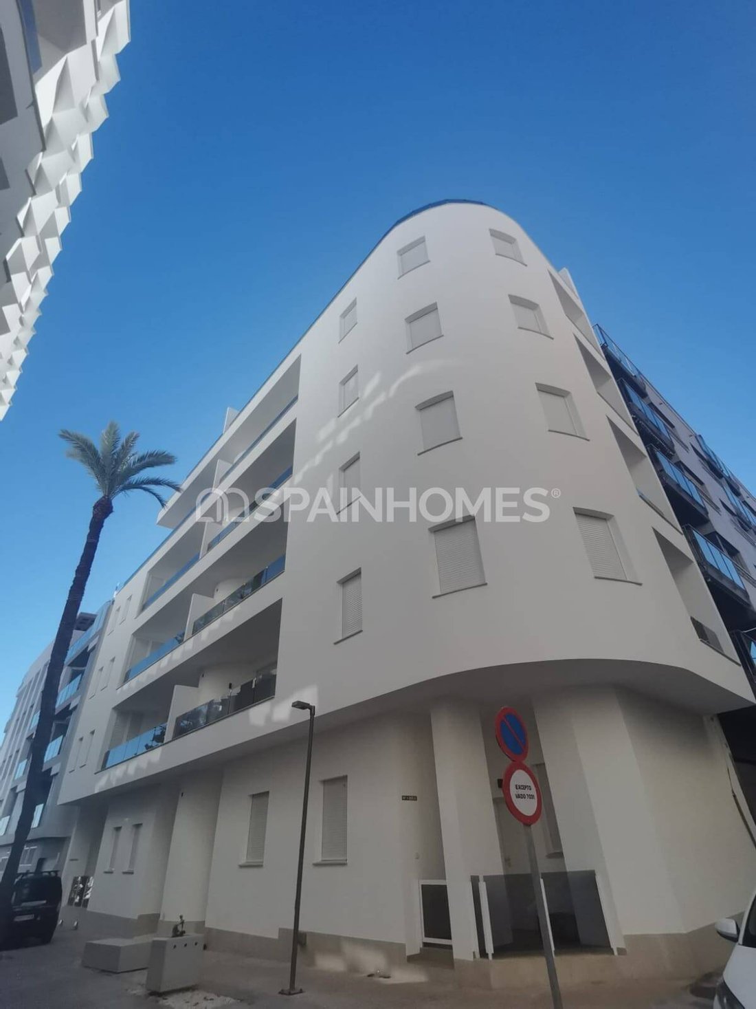 Apartment in Torrevieja, Valencian Community, Spain 2 - 18583941