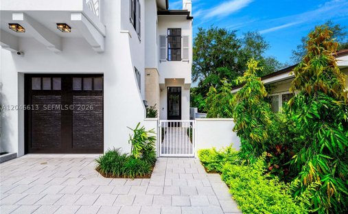 Townhouse in Coral Gables, Florida, United States 1