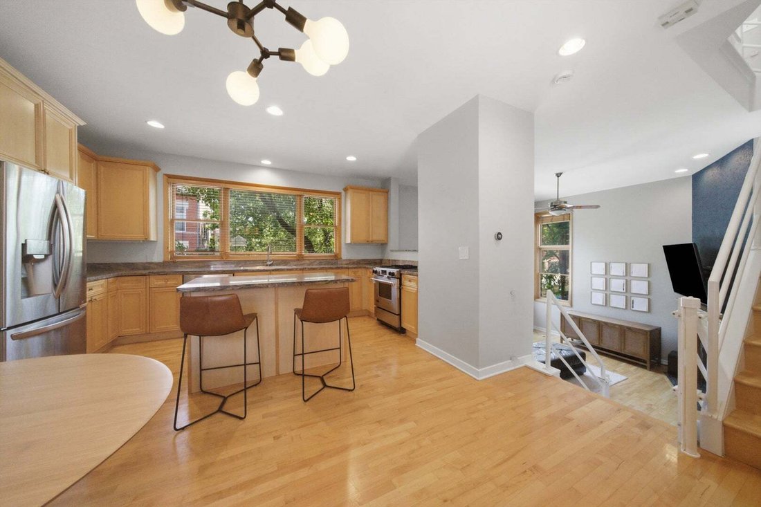 Townhouse in Chicago, Illinois, United States 3 - 18584519