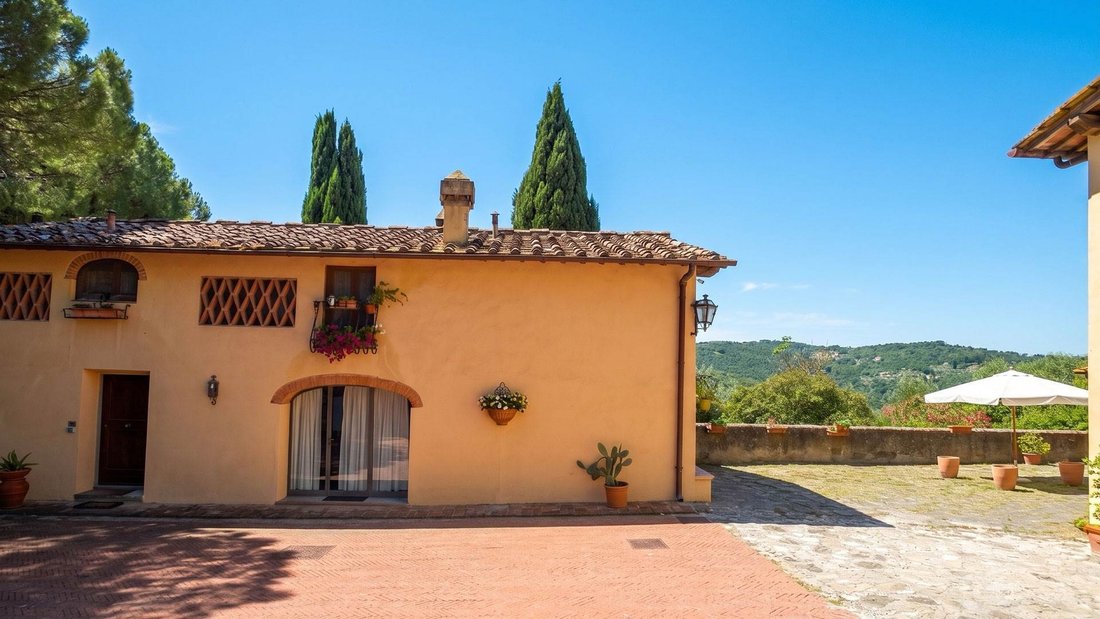 Center, Scandicci, Tuscany 4 - 18585249