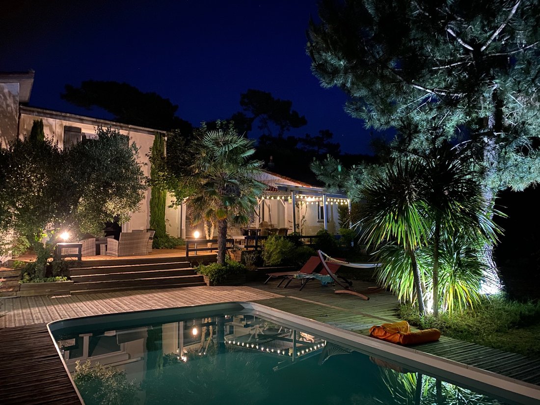 House in Saint-Palais-sur-Mer, Nouvelle-Aquitaine, France 1 - 18584137
