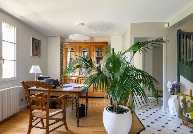 Villa in Couzon-au-Mont-d'Or, Auvergne-Rhône-Alpes, France 4 - 18585263