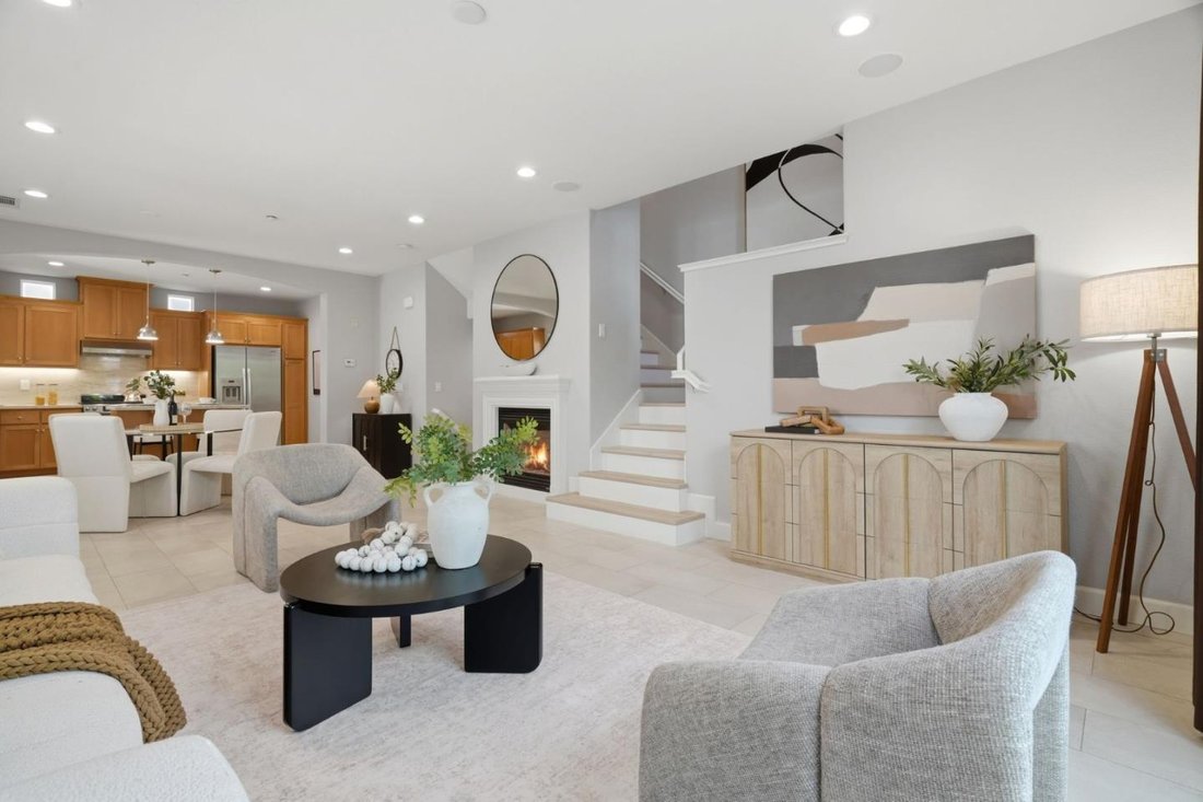Townhouse in Santa Clara, California, United States 5 - 18584385