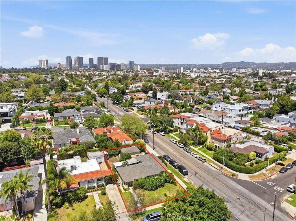 Los Angeles, California, United States 4 - 18584645