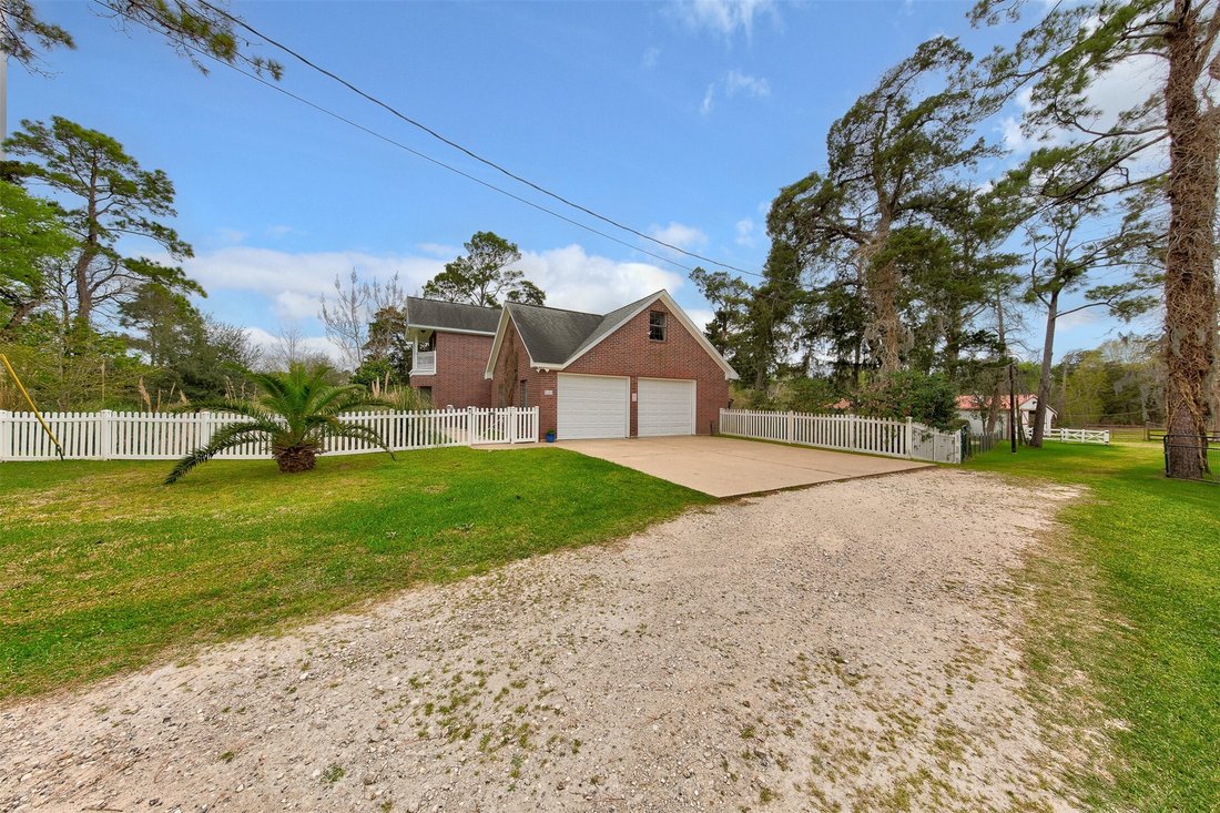 Farm Ranch in Baytown, Texas, United States 3 - 18584818
