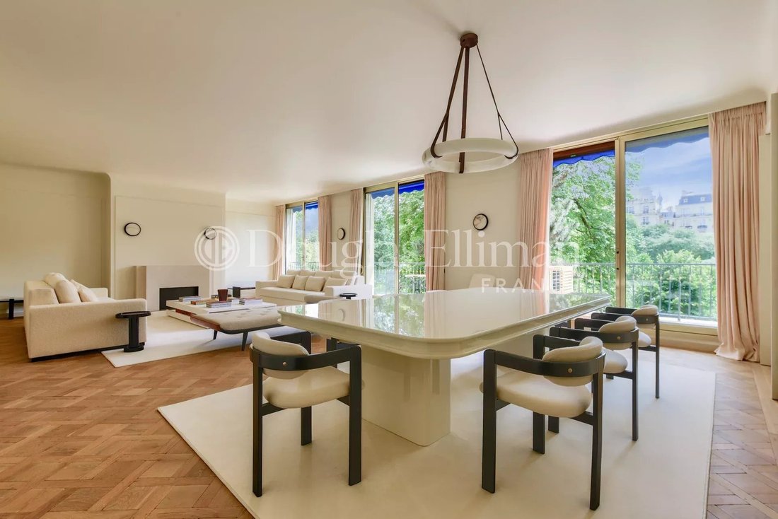 Apartment in Chaillot, Paris 16e Arrondissement, Paris 5 - 18582414