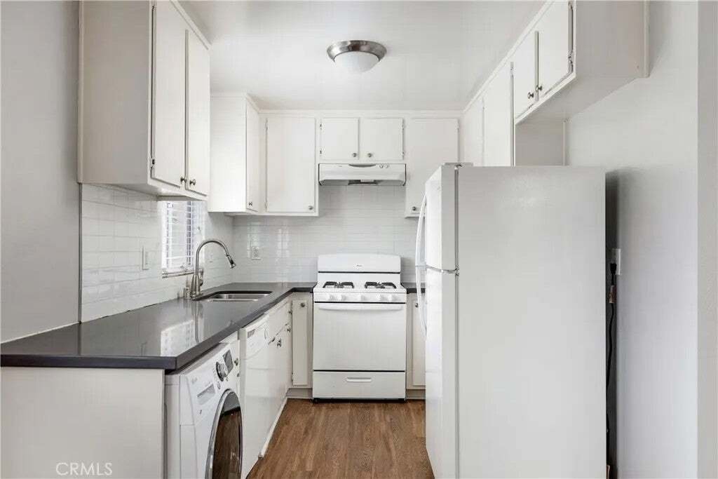 Los Angeles, California, United States 5 - 18584667