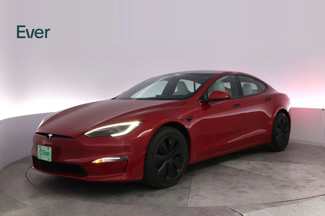 Sedan in San Francisco, CA, United States 2 - 17911665