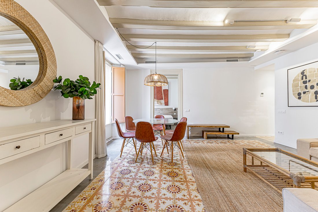 Apartment in Ciutat Vella, Barcelona, Spain 5 - 18585222