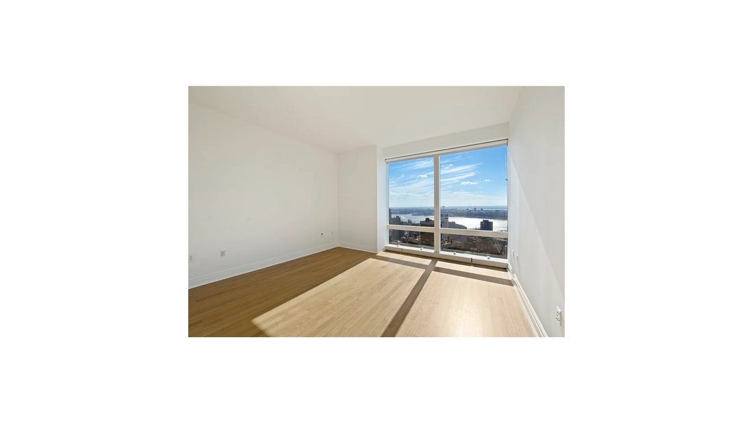 Condo in New York, New York, United States 4 - 18585258