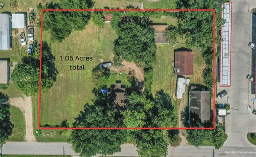 House in Needville, Texas, United States 1
