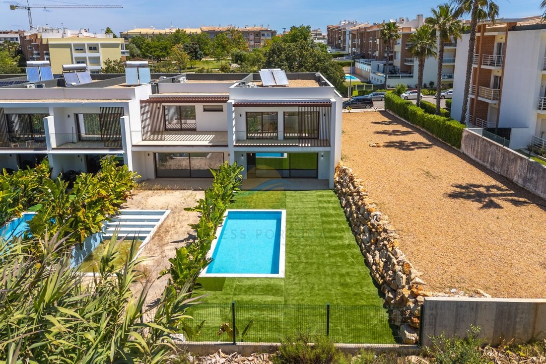 House in Alvor, Algarve, Portugal 1 - 18585921