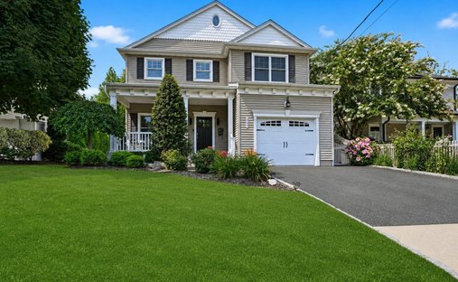 House in Halesite, New York, United States 1