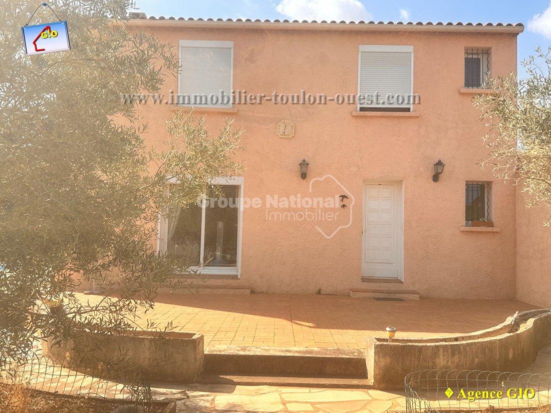 Villa in La Crau, Provence-Alpes-Côte d'Azur, France 2 - 18585567