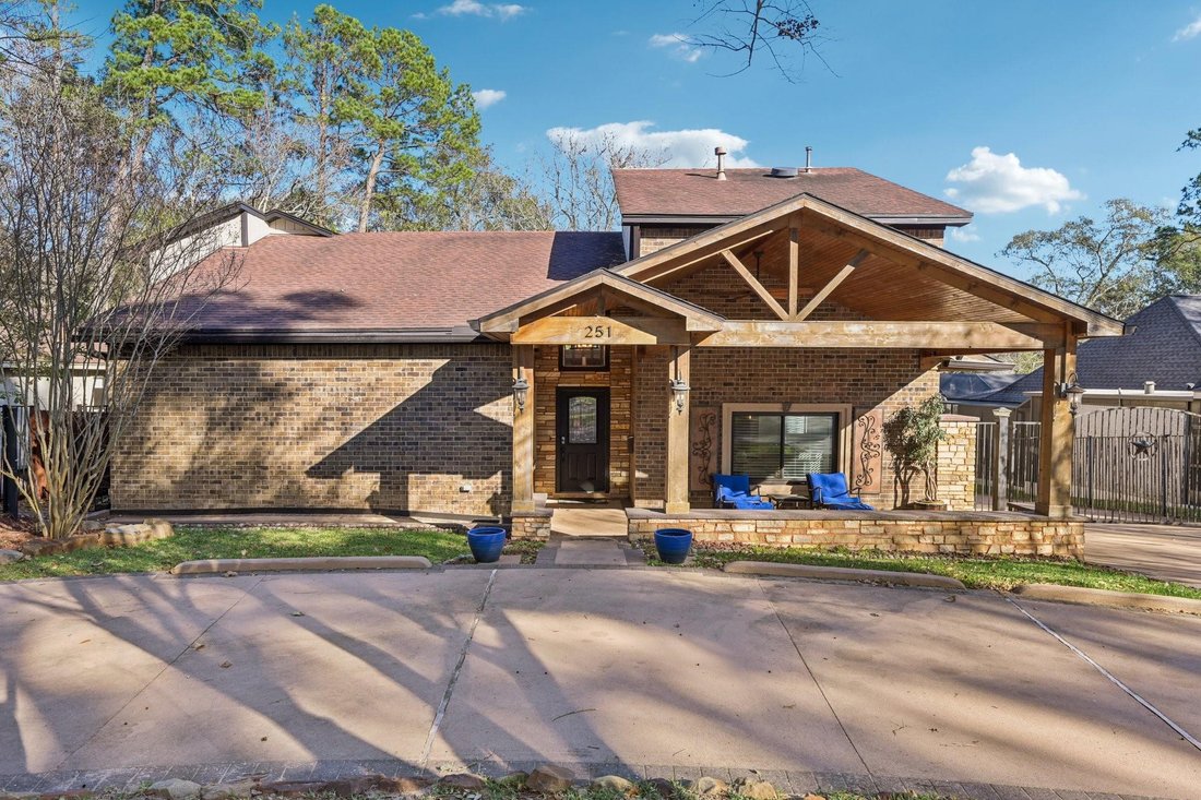 House in Conroe, Texas, United States 4 - 18581905
