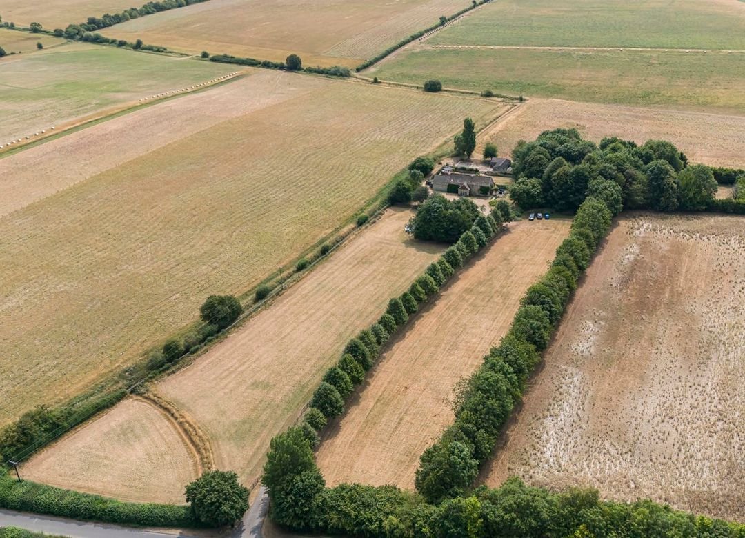 Castle in Cirencester, England 4 - 18583558