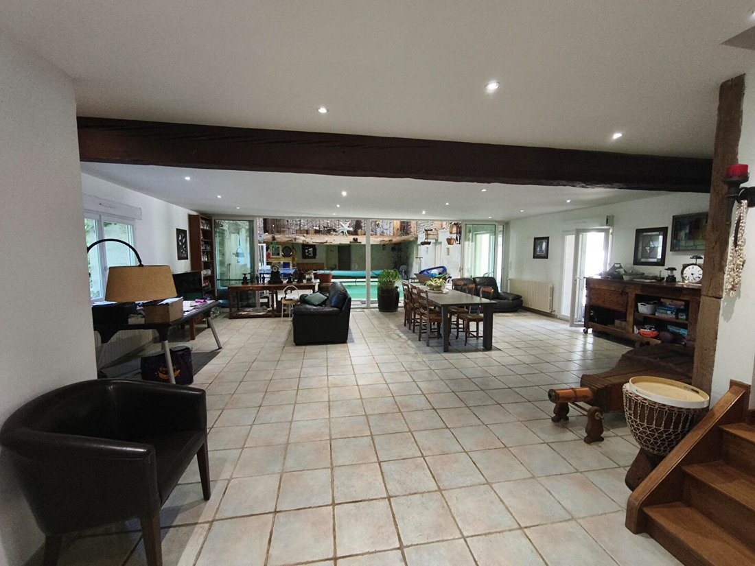 Villa in Lagarrigue, Occitania, France 4 - 18582658