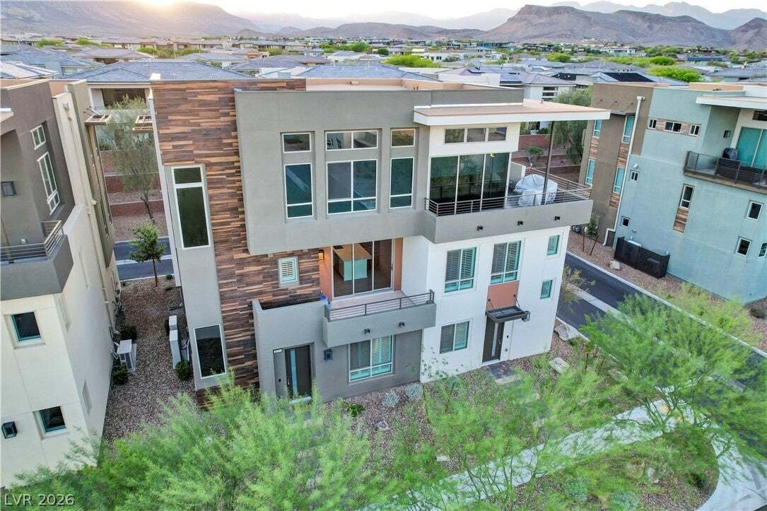 Condo in Las Vegas, Nevada, United States 3 - 18583807