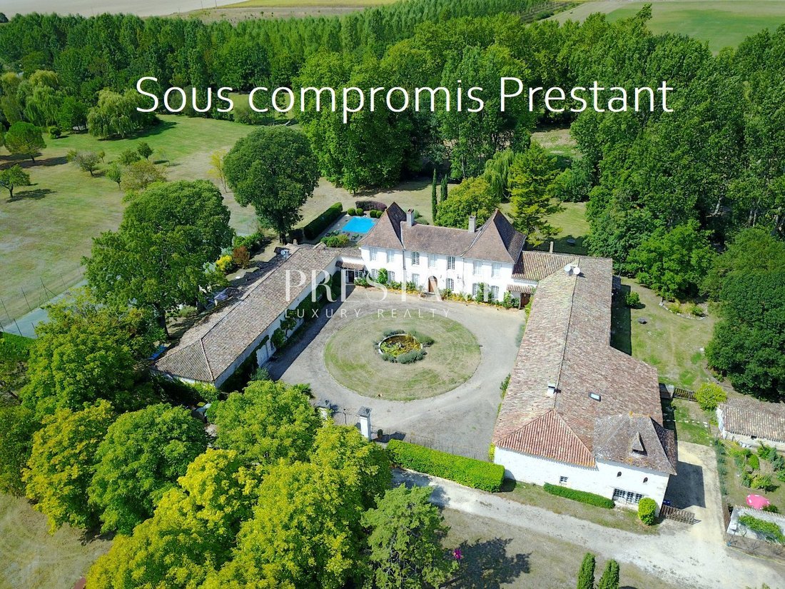 Beaumont-du-Perigord, Beaumontois en Périgord, France 1 - 18070465