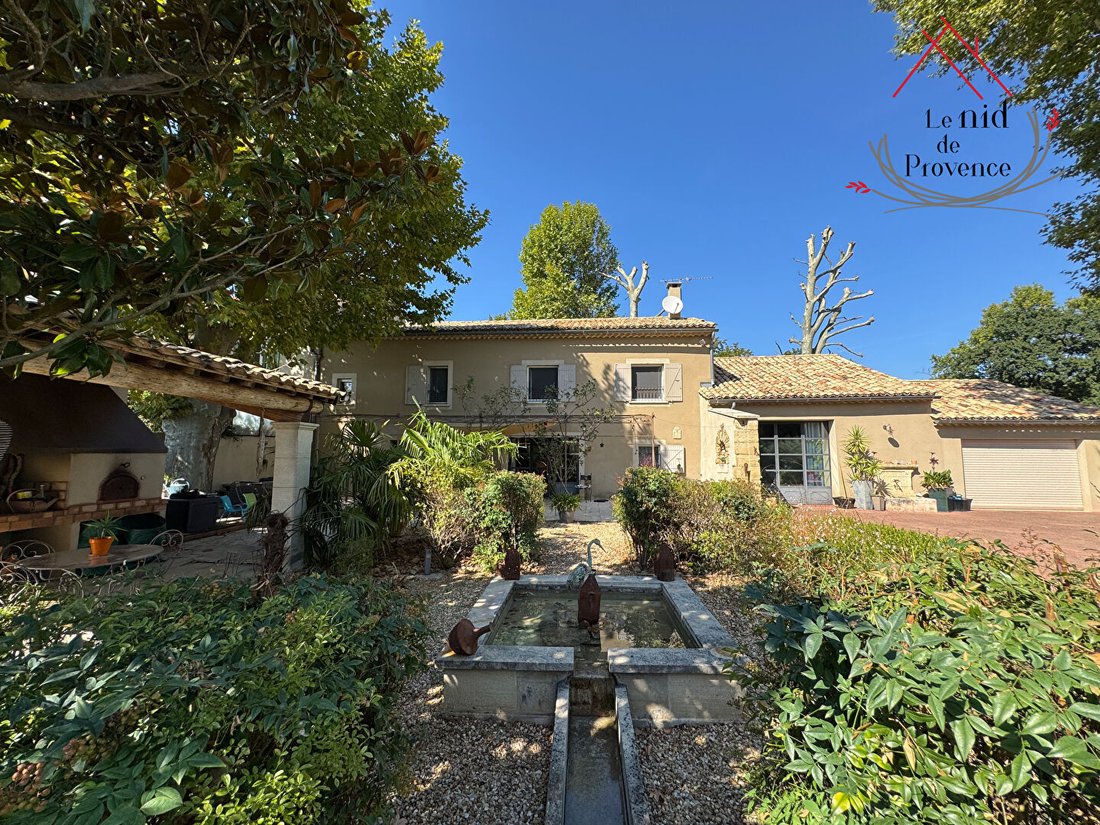 Villa in Orange, Provence-Alpes-Côte d'Azur, France 3 - 18585566