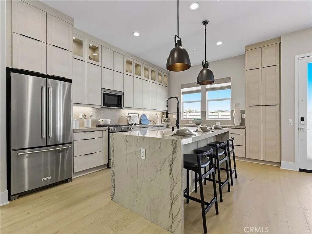 Condo in Montebello, California, United States 4 - 18584653