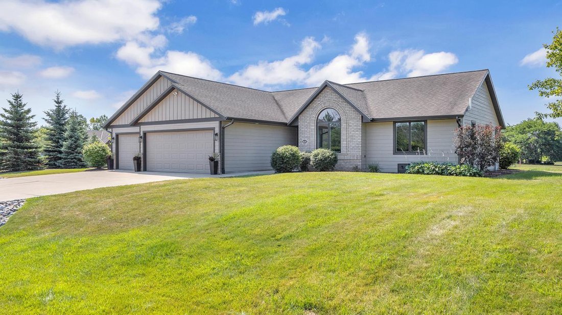 House in Sheboygan Falls, Wisconsin, United States 2 - 18581303