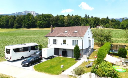 House in Riedholz, Solothurn, Switzerland 1