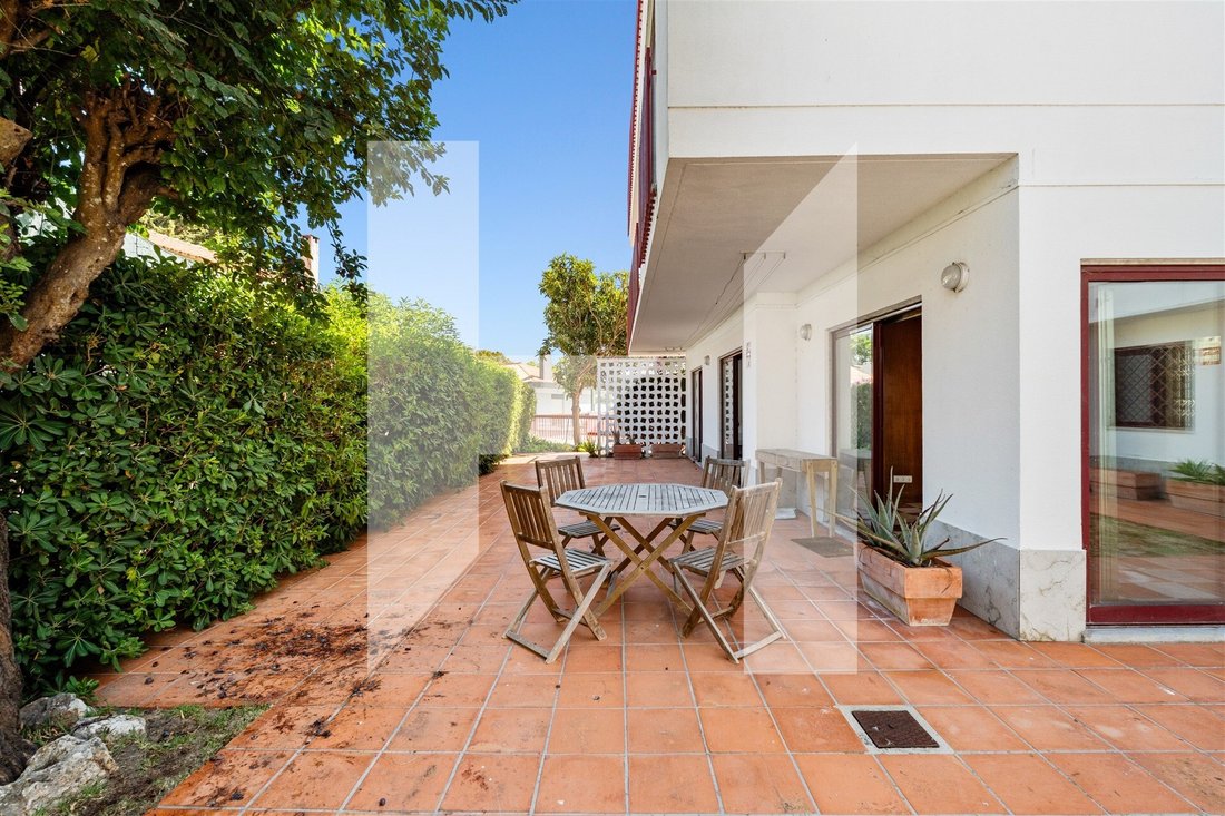 House in Paco de Arcos, Lisbon, Portugal 3 - 18585264