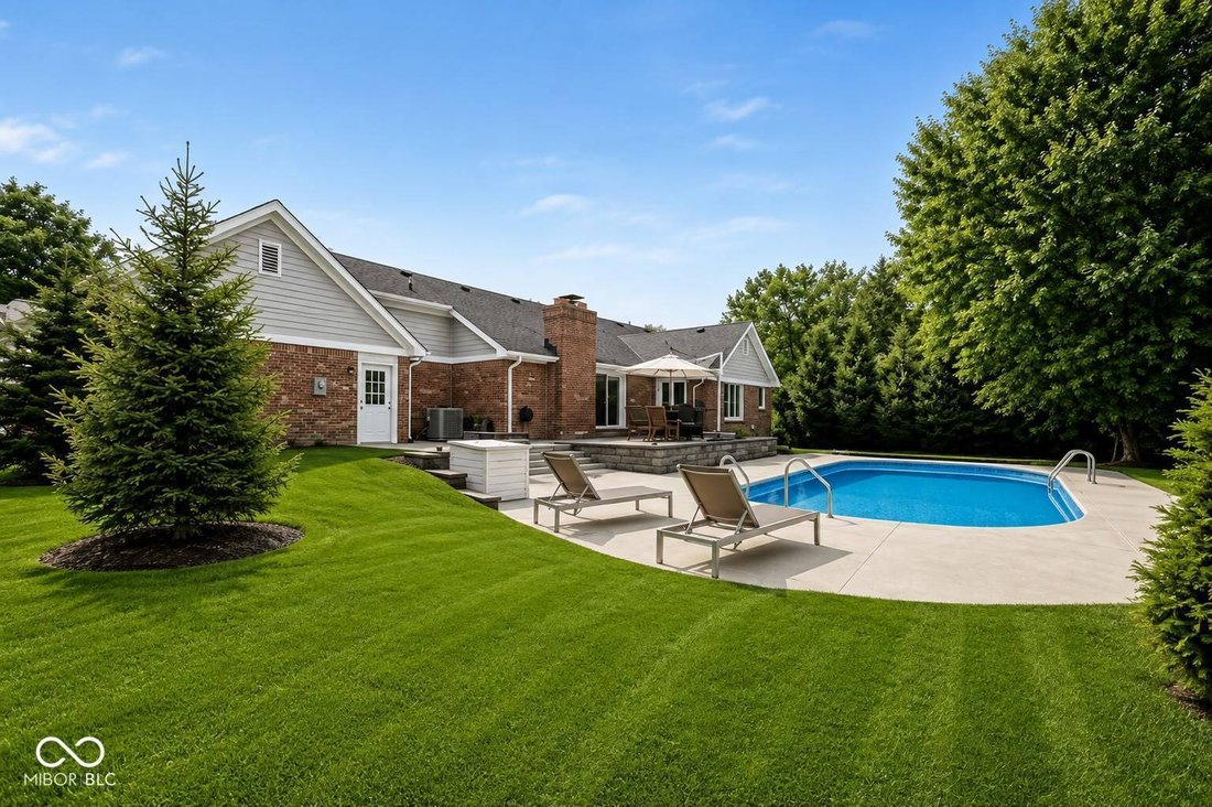 Casa en Zionsville, Indiana, Estados Unidos 2 - 18517210