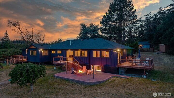 House in Oak Harbor, Washington, United States 4 - 18586292