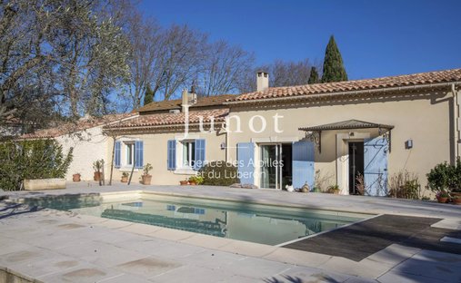 House in Paradou, Provence-Alpes-Côte d'Azur, France 1