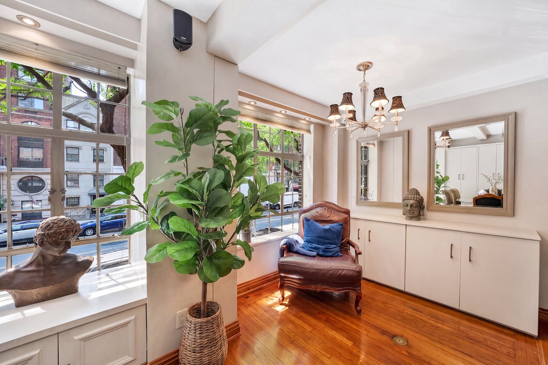 Co Op in New York, New York, United States 3 - 18585268