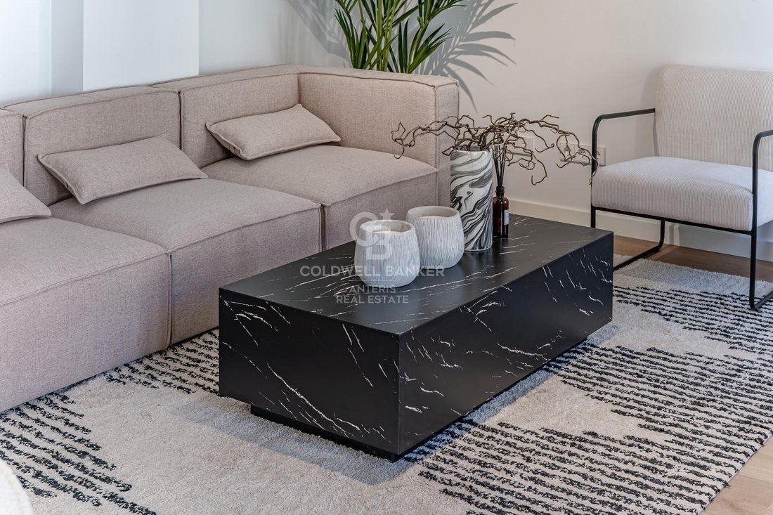 Apartment in Ciutat Vella, Barcelona, Spain 5 - 17730981