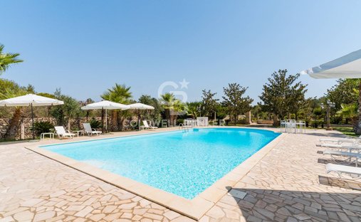Villa in Maglie, Apulia, Italy 1