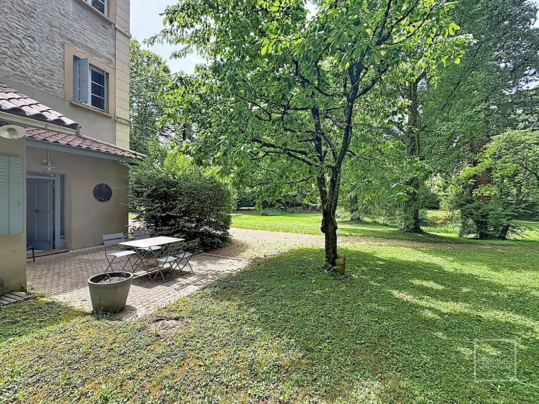 Apartamento en Saint-Cyr-au-Mont-d'Or, Auvernia-Ródano-Alpes, Francia 2 - 18584230