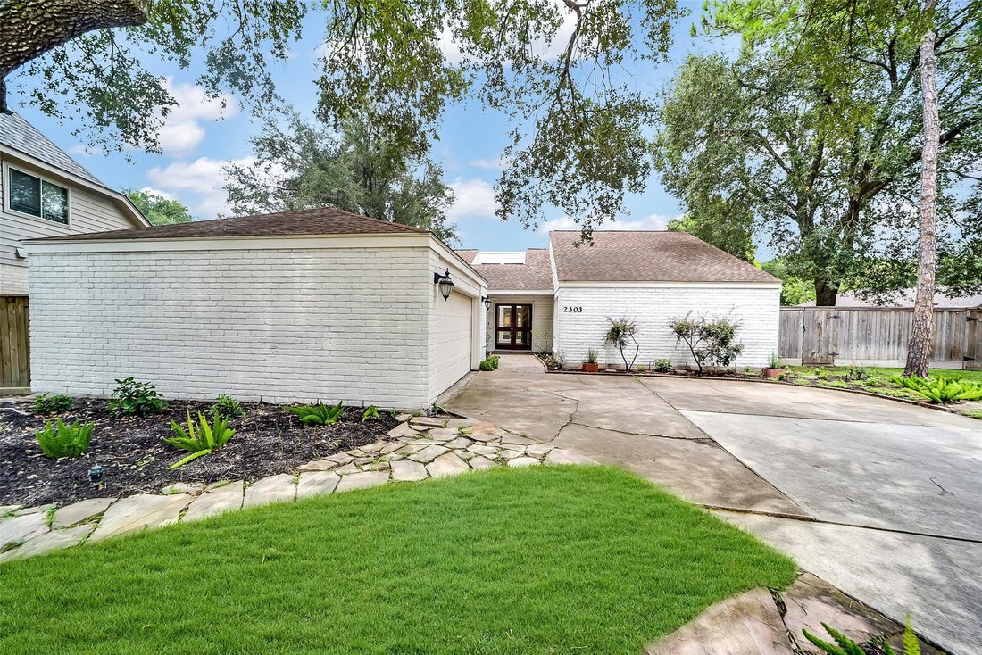 House in Houston, Texas, United States 1 - 18581985