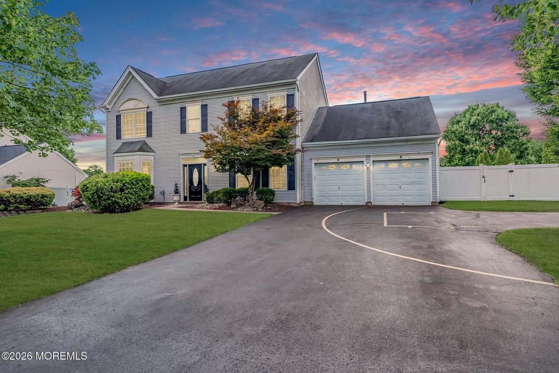House in Freehold Township, New Jersey, United States 1 - 18583714