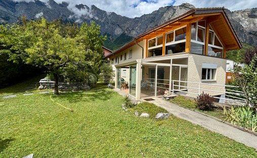 House in Chamoson, Valais, Switzerland 1