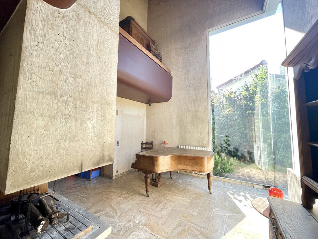 Villa in Pavé des Gardes, Chaville, France 2 - 18581782