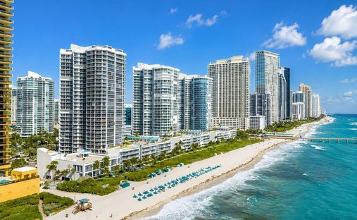 Condo in Golden Beach, Florida, United States 1