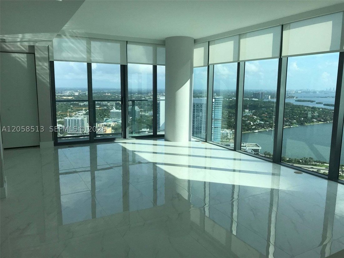 Condo in Miami, Florida, United States 3 - 18584421