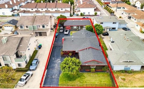 Bellflower, California, United States 1
