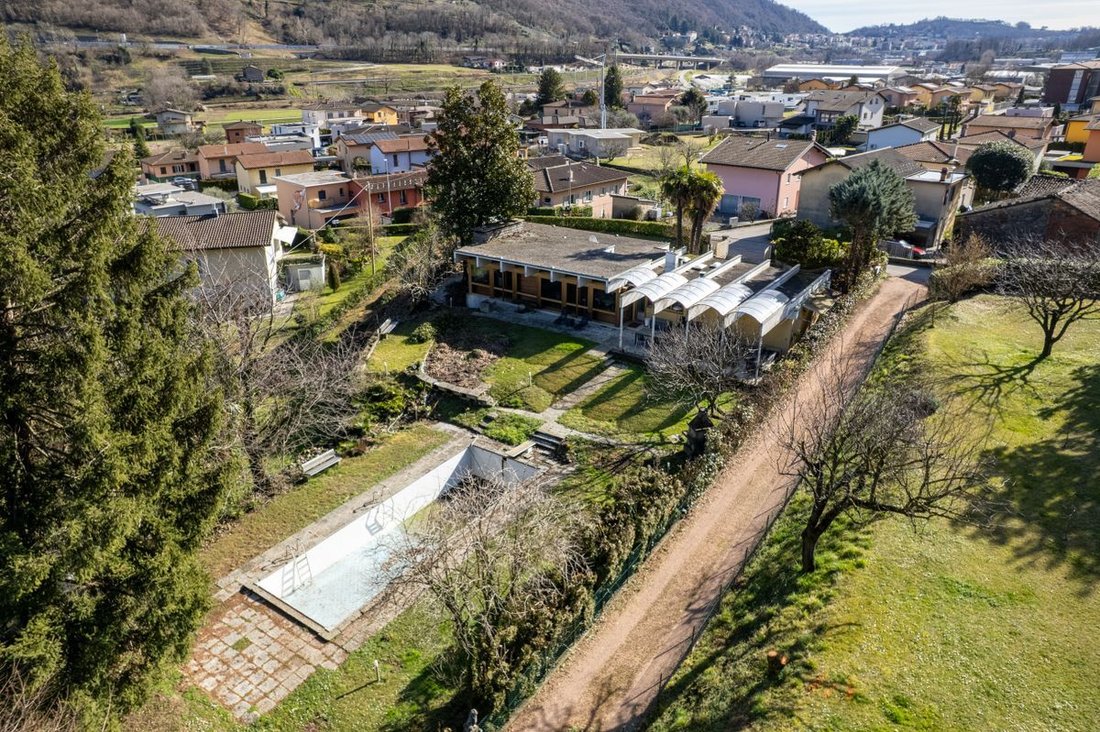 Villa in Riva San Vitale, Ticino, Switzerland 2 - 18583335