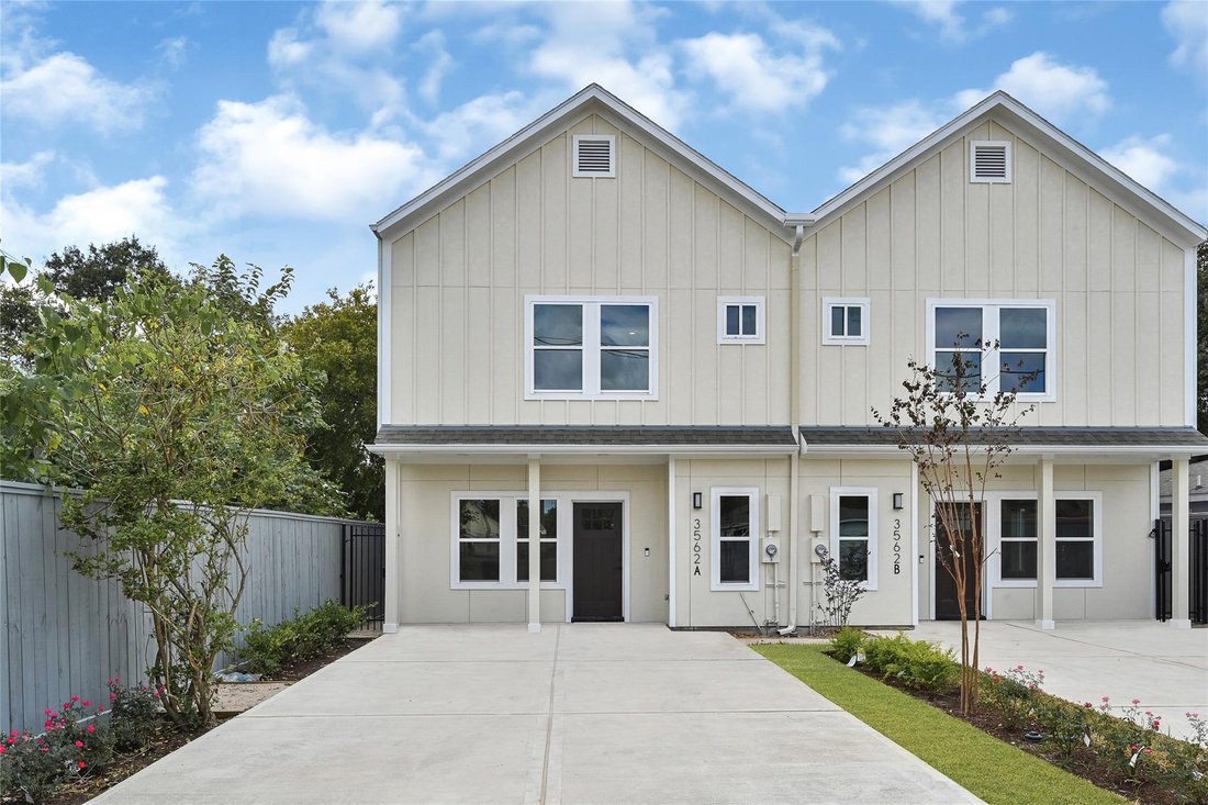 Houston, Texas, United States 2 - 18585051