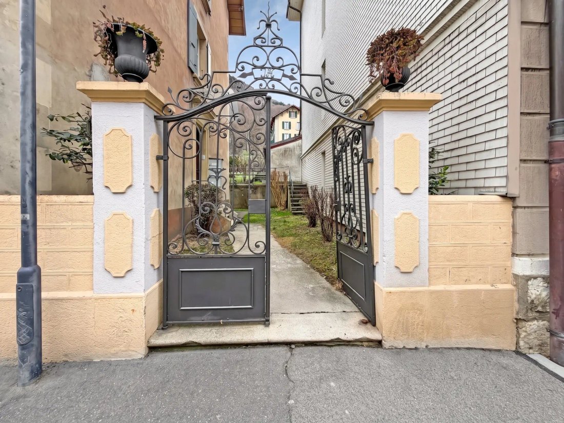 House in Vallorbe, Vaud, Switzerland 1 - 18583605