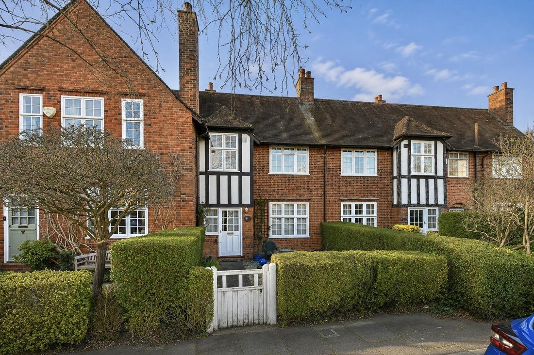 House in Ealing (London Borough of Ealing), Ealing, England 1 - 16939482